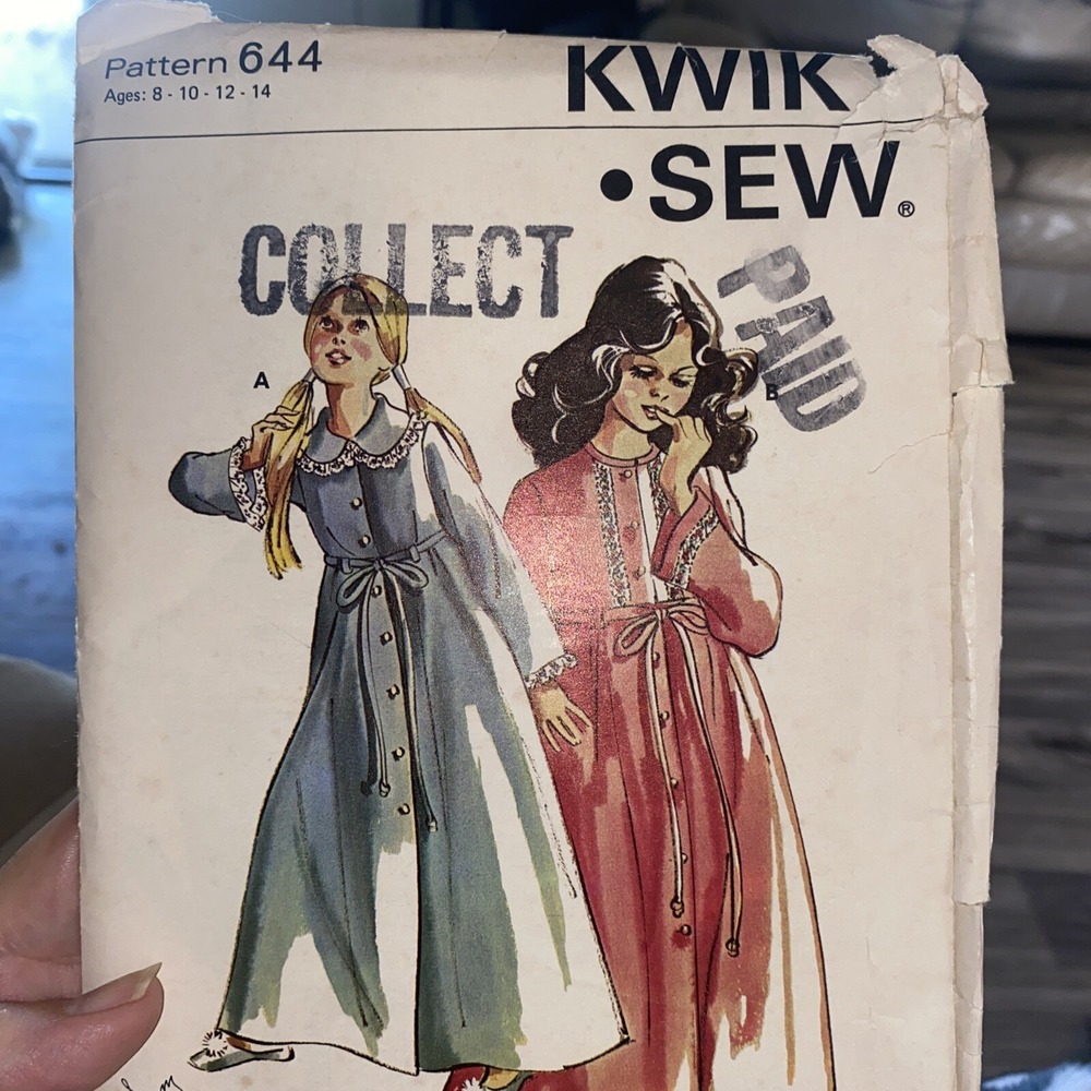 Vintage KWIK SEW Girls Robe Sewing Pattern 644 Size 8-14 Uncut Empire Waist